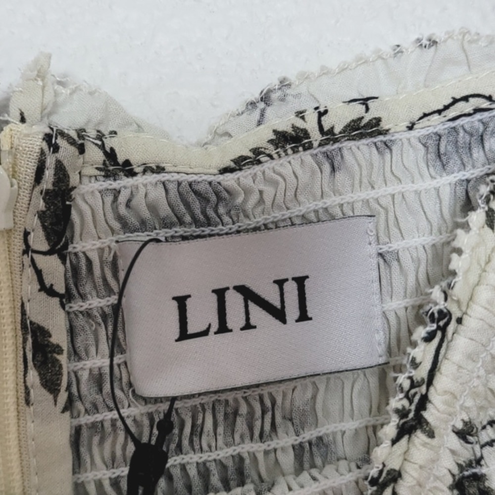 LINI Ophelia Smocked Flutter Sleeve Midi Dress Black Ivory Floral XS. Worn once - Picture 8 of 8
